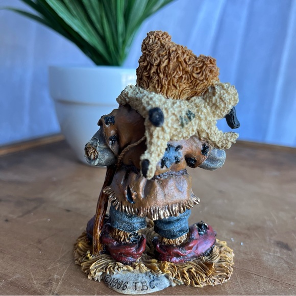 Vintage 1997 Boyd’s Bears Nativity Series #3 style #2410 Bruce as the Shephard - Picture 4 of 5